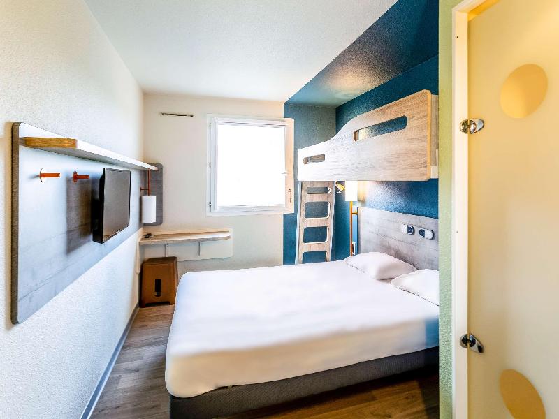 Ibis Budget Pertuis Portes Du Luberon image