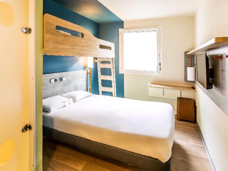 Ibis Budget Pertuis Portes Du Luberon image