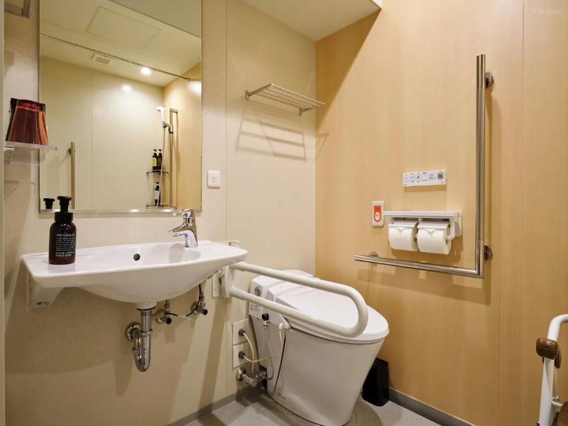 Cross Suites Tokyo Asakusa image