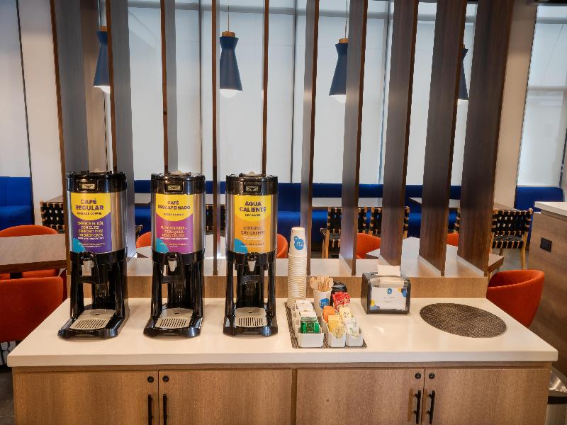 Tru By Hilton Mexico City Airport image
