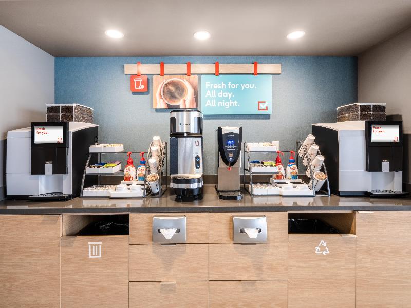 avid Hotels Florence North by IHG image