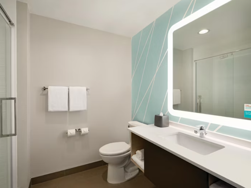 avid Hotels Florence North by IHG image