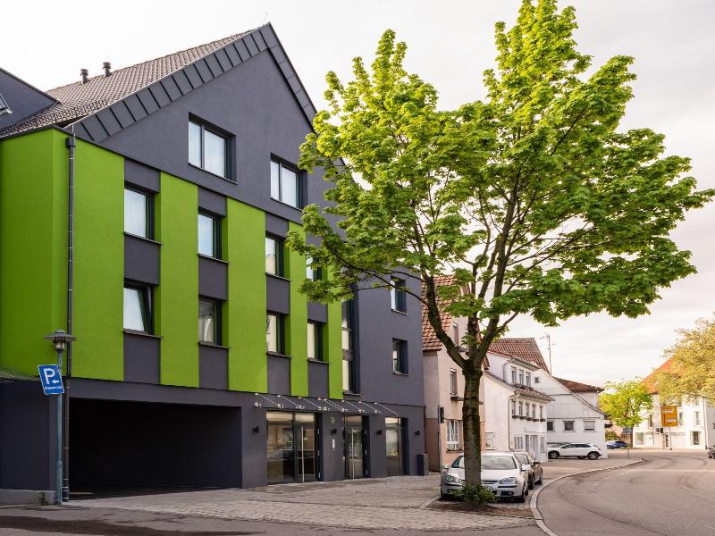 Outlet Hotel image