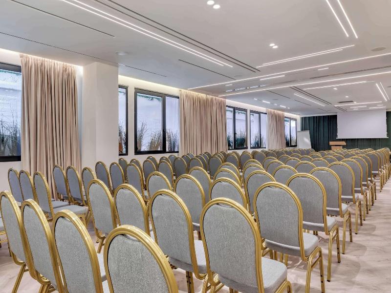 Hilton Garden Inn Athens Syggrou Avenue image