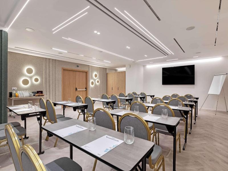 Hilton Garden Inn Athens Syggrou Avenue image