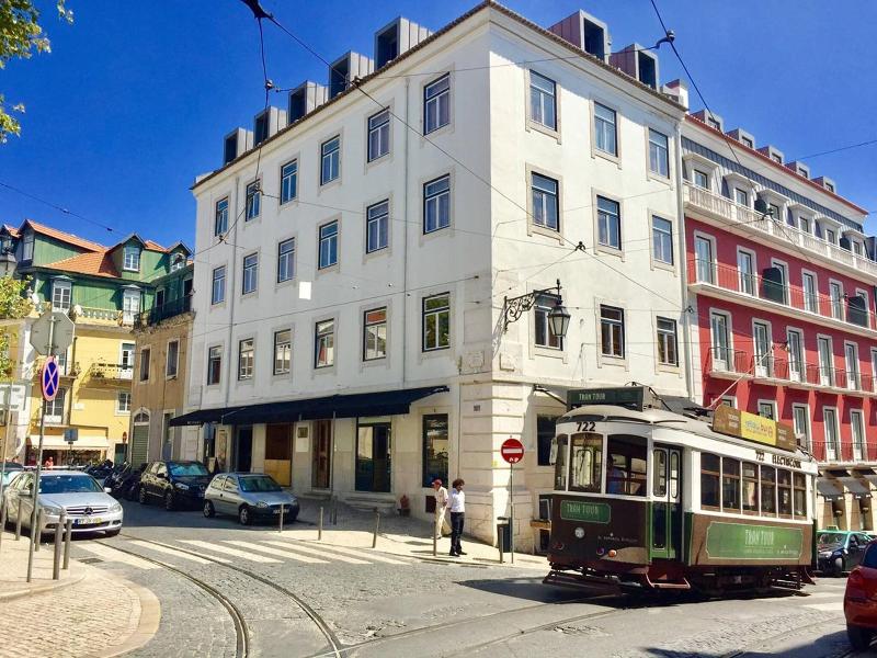 Chiado Arty Flats image