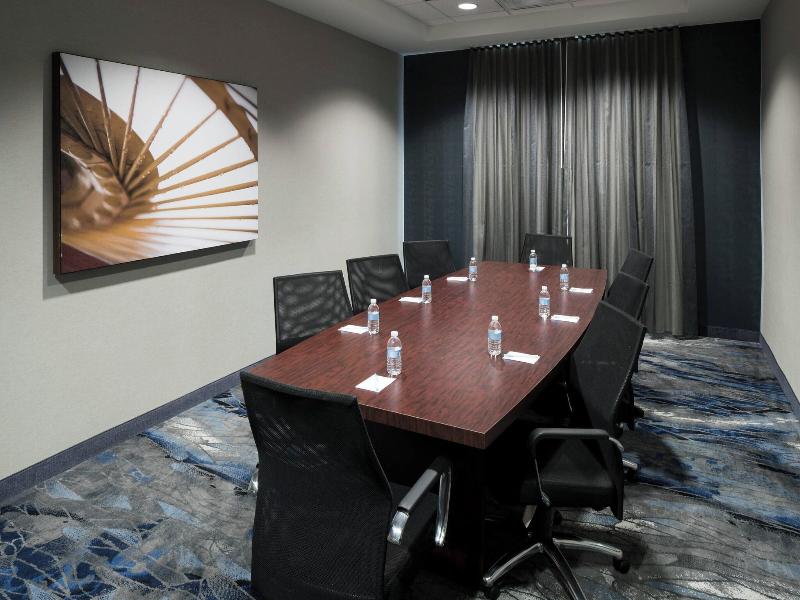 Fairfield Inn & Suites Orlando at SeaWorld® image