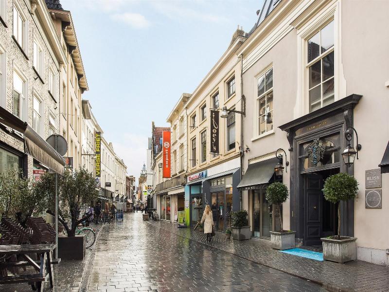 Bliss Boutique Hotel image