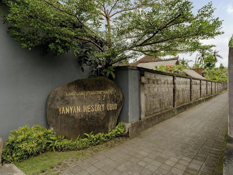 Yanyan Resort Ubud image