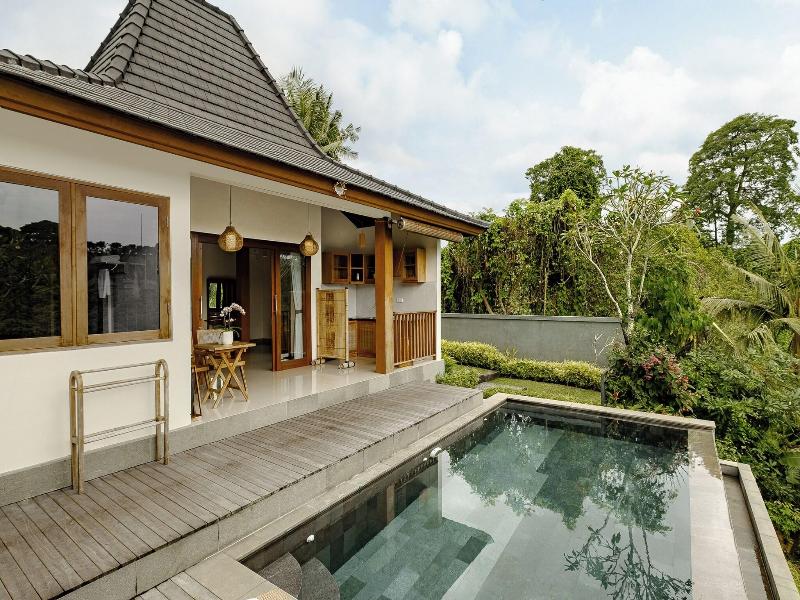 Yanyan Resort Ubud image