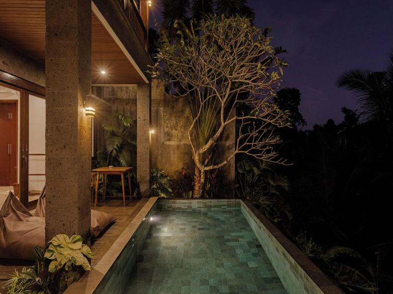 Yanyan Resort Ubud image