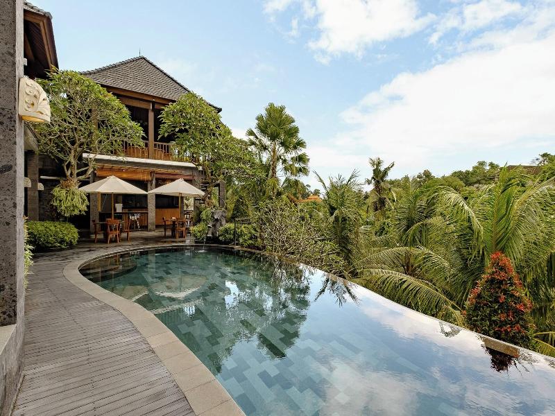 Yanyan Resort Ubud image