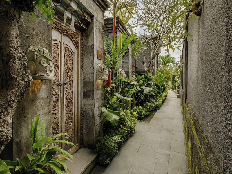 Yanyan Resort Ubud image
