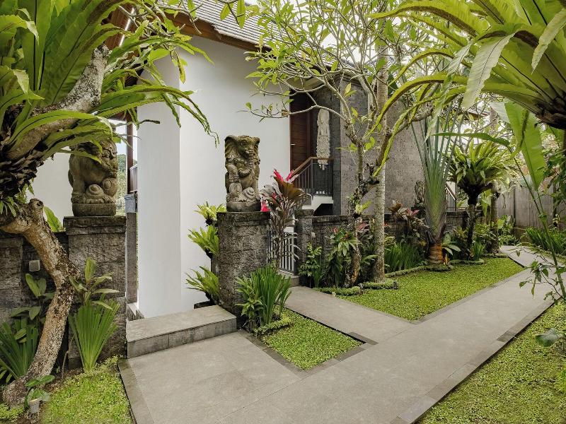 Yanyan Resort Ubud image