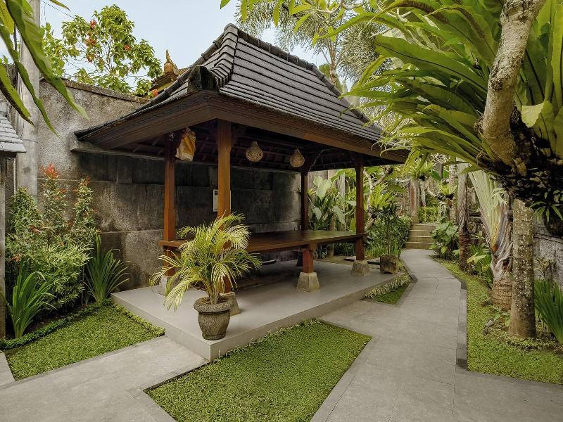 Yanyan Resort Ubud image