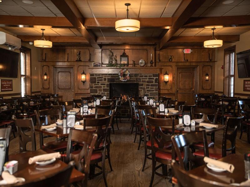 Plumsteadville Inn image