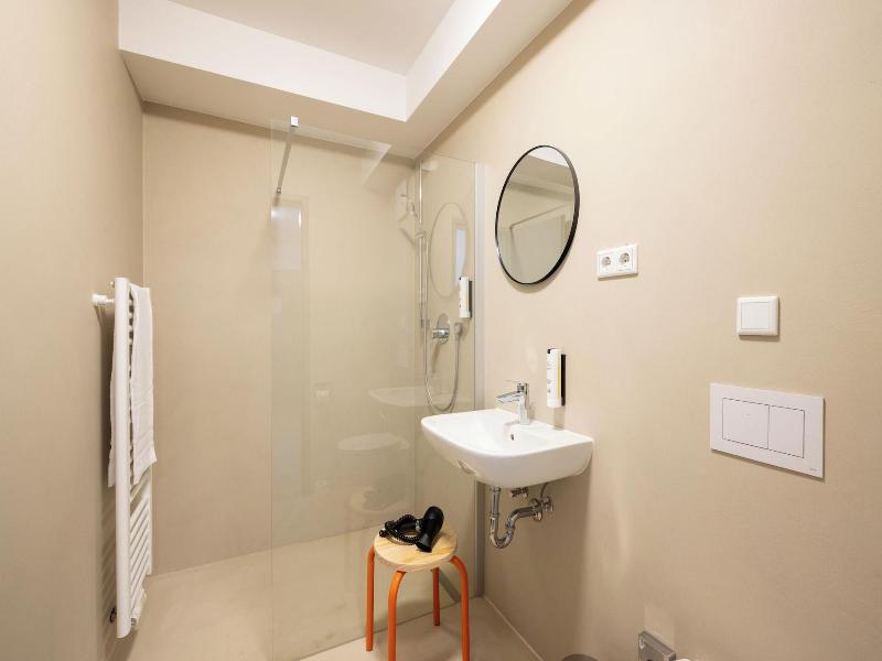 Homaris Apartments Therese image