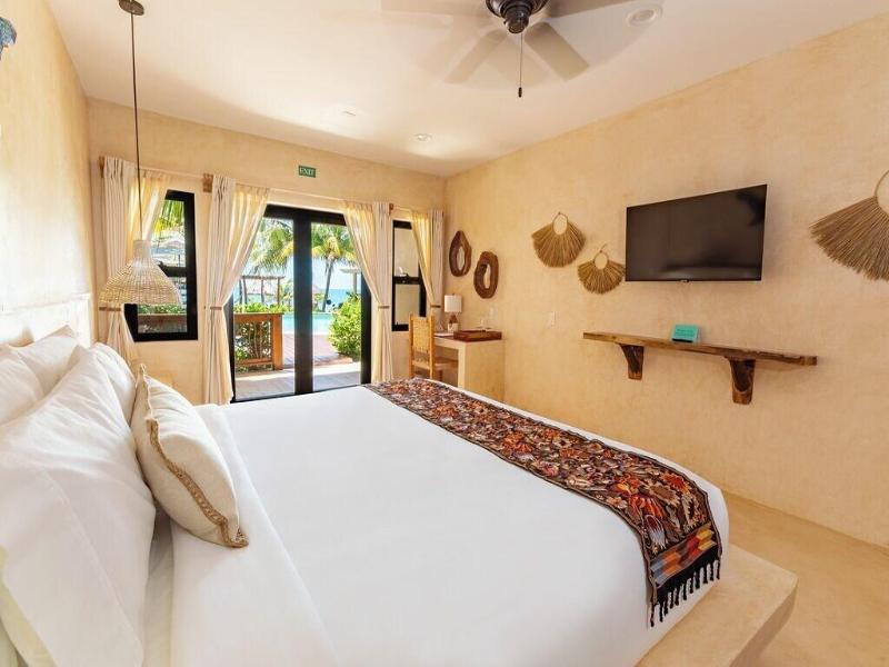 Kalimera Beach Hotel image