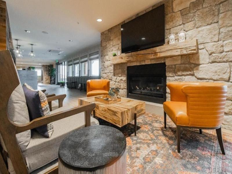 Multi Resorts At Lift Lodge