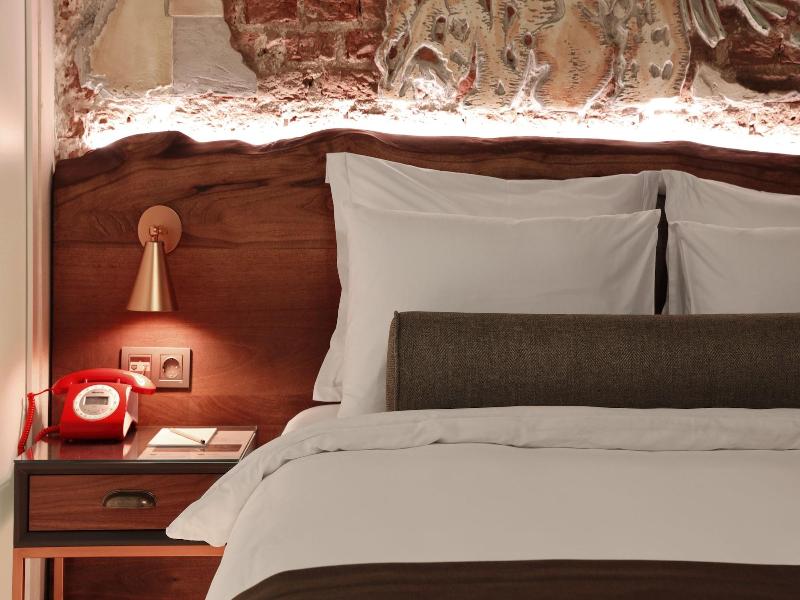 Impera Hotel image
