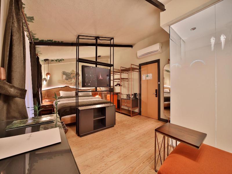 Impera Hotel image