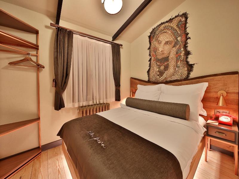 Impera Hotel image