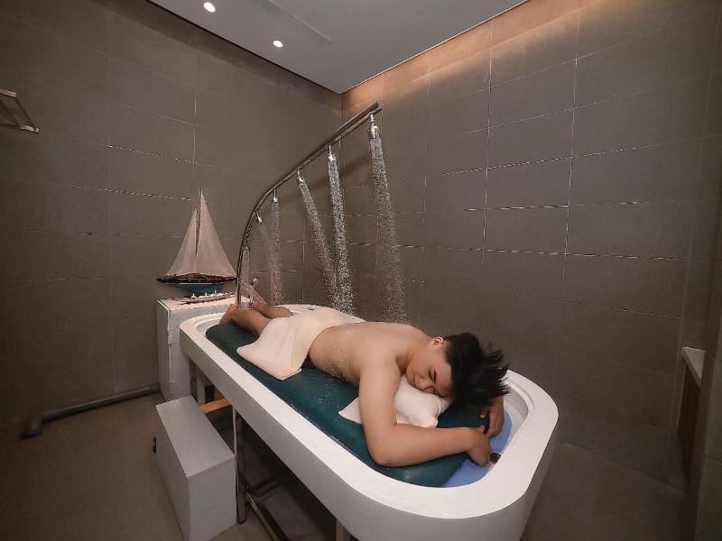 The Ocean Suites image