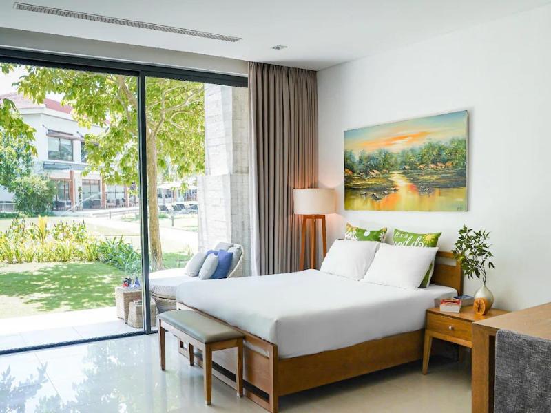 The Ocean Suites image