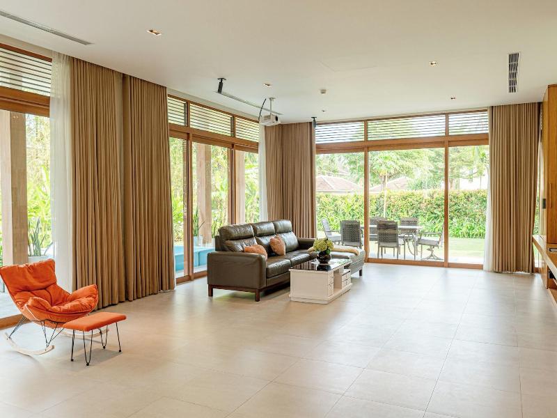 The Ocean Suites image