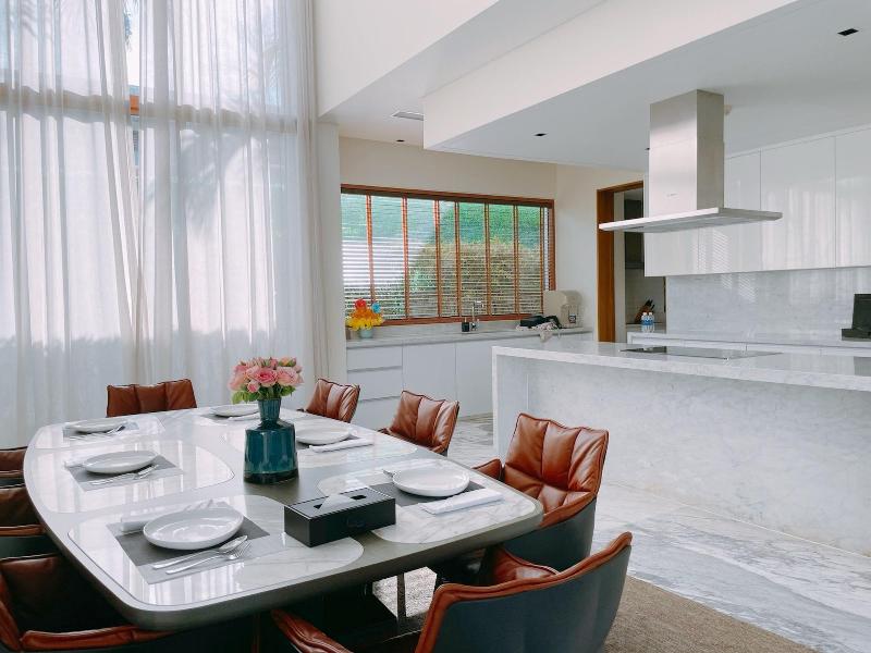 The Ocean Suites image