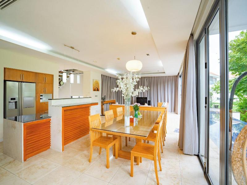 The Ocean Suites image