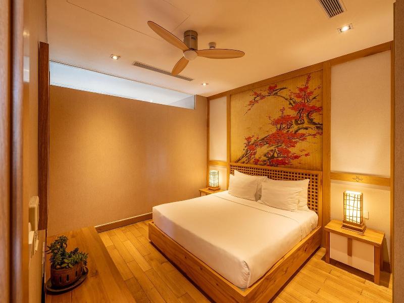 The Ocean Suites image