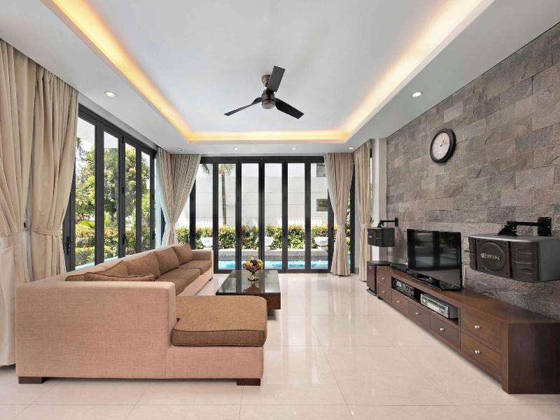 The Ocean Suites image