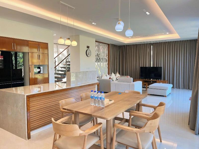 The Ocean Suites image