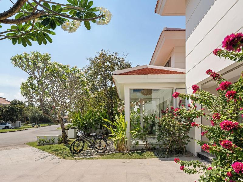 The Ocean Suites image