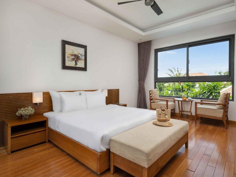 The Ocean Suites image