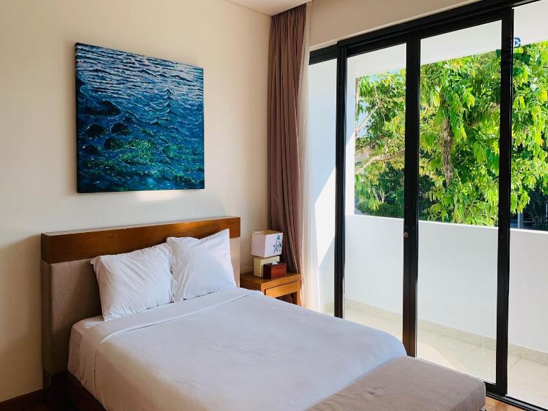 The Ocean Suites image