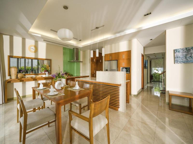 The Ocean Suites image