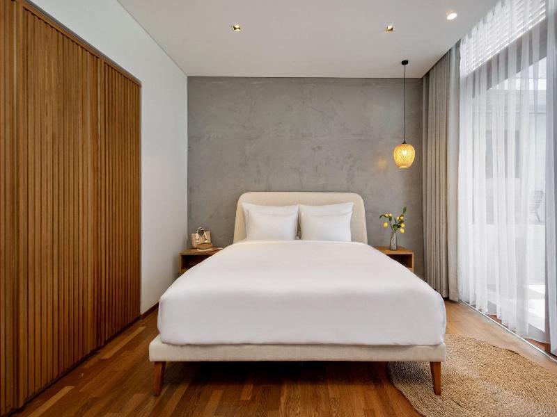 The Ocean Suites image