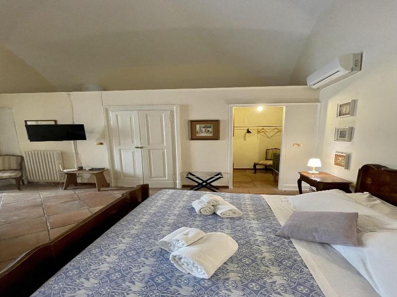 4 Balconi Rooms- Dimora Arditi image