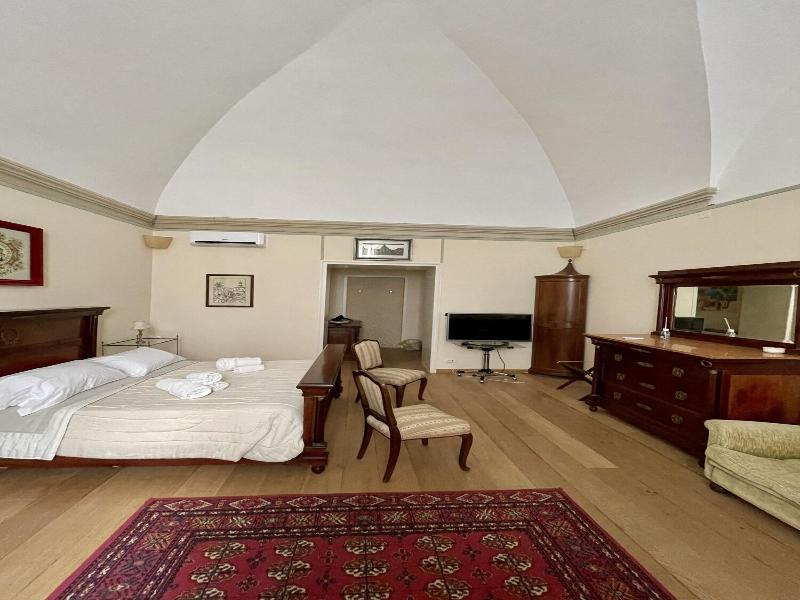 4 Balconi Rooms- Dimora Arditi image