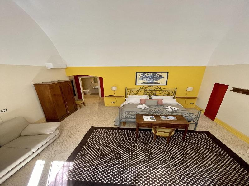 4 Balconi Rooms- Dimora Arditi image