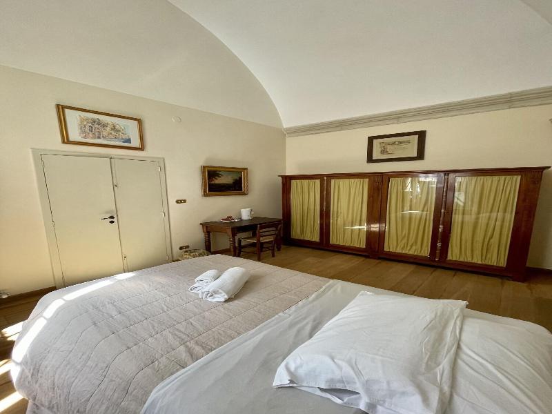 4 Balconi Rooms- Dimora Arditi image