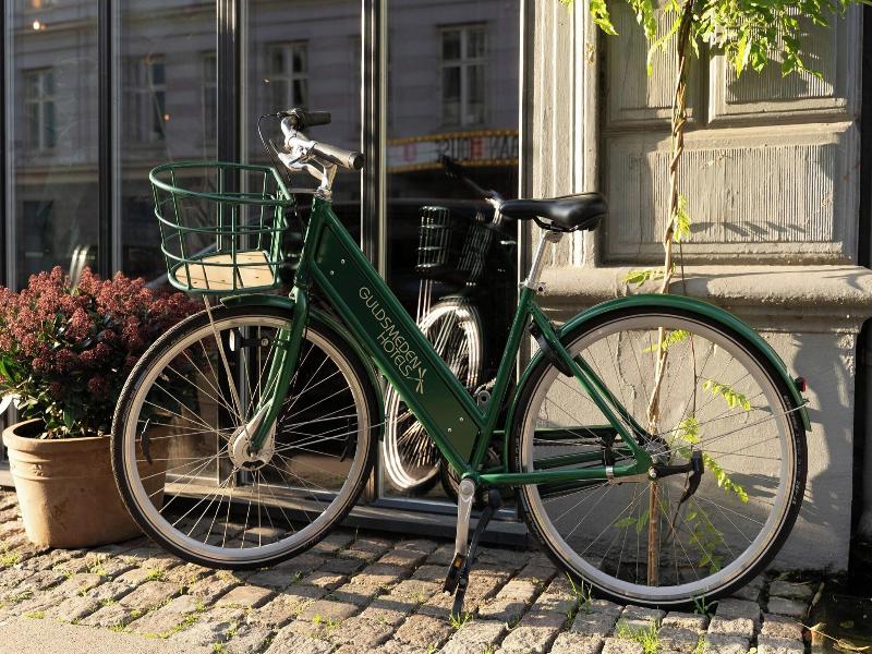Babette Guldsmeden image