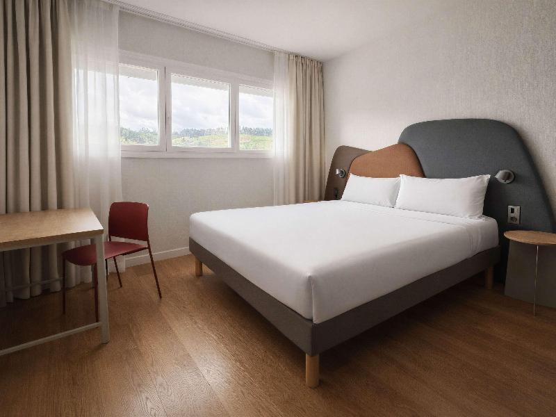 Ibis Styles Zumaia Zestoa image