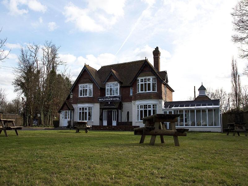 Maple Manor Hotel image