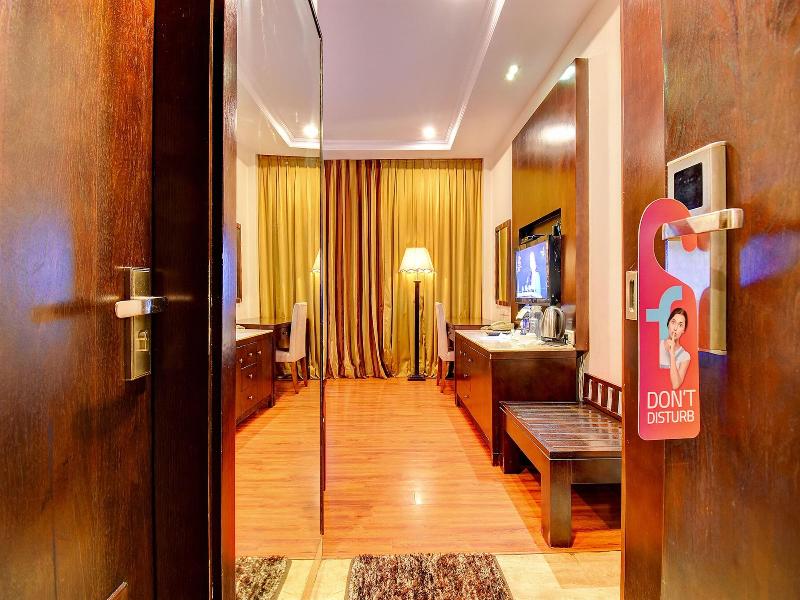 Oriva Suvee Boutique image