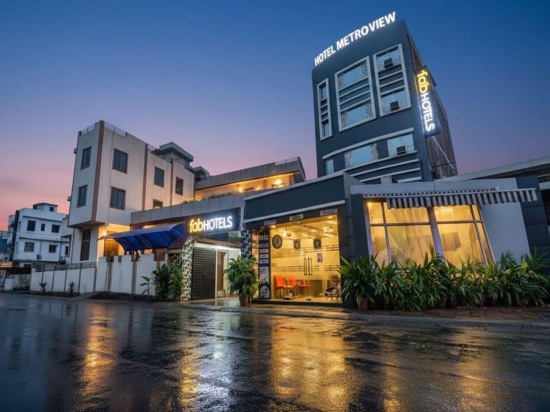 Fabhotel Metro View image