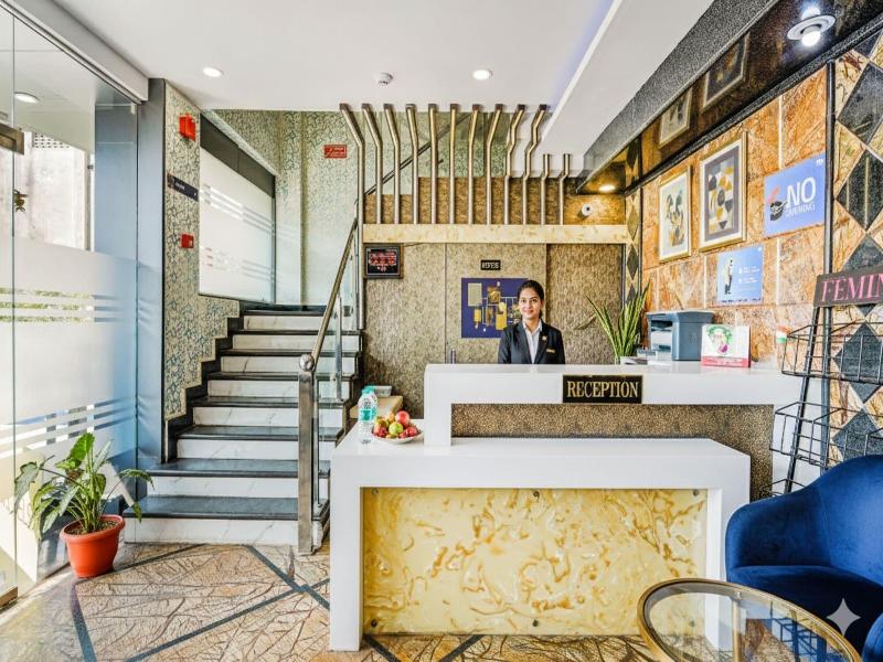Fabhotel Metro View image