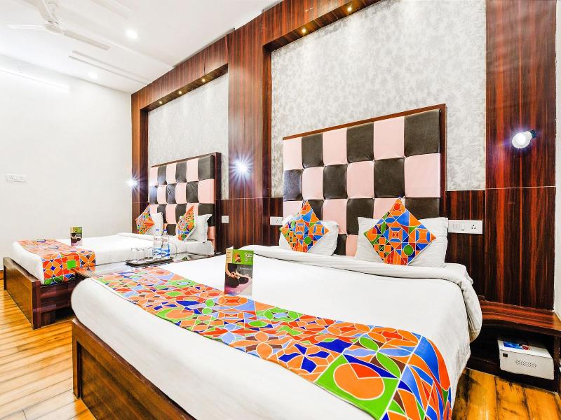 Fabhotel Metro View image